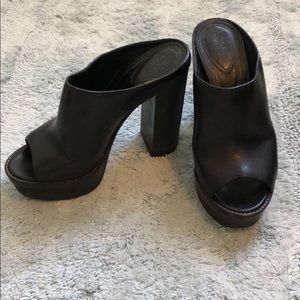 Chloe mule heel size 7.5